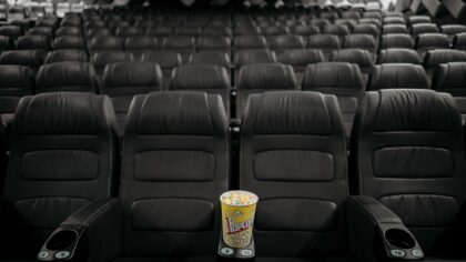 Vaikuga kino vaatama: praktiline teejuht stressivabamaks filmielamuseks